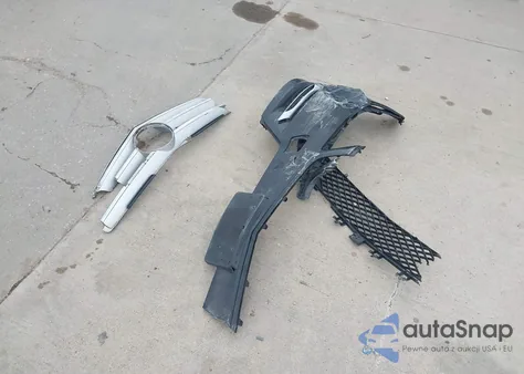 2012 Mercedes-Benz C 250 Sport from USA, damaged, VIN WDDGF4HB9CR215084